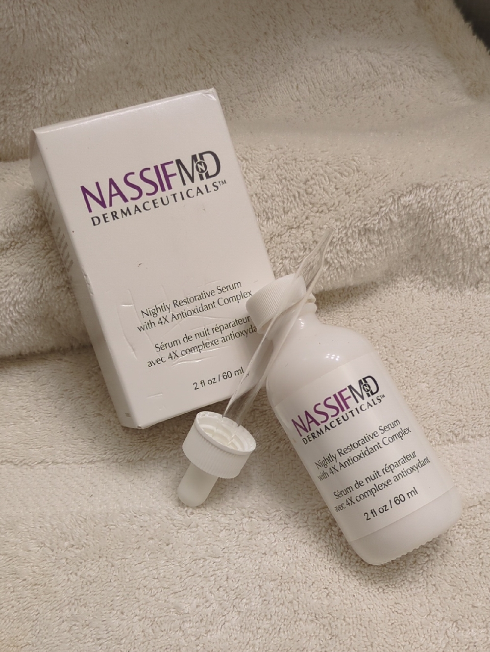 NassifMD Dermaceuticals Nightly Restorative Serum – White *"SEALED NIB **
